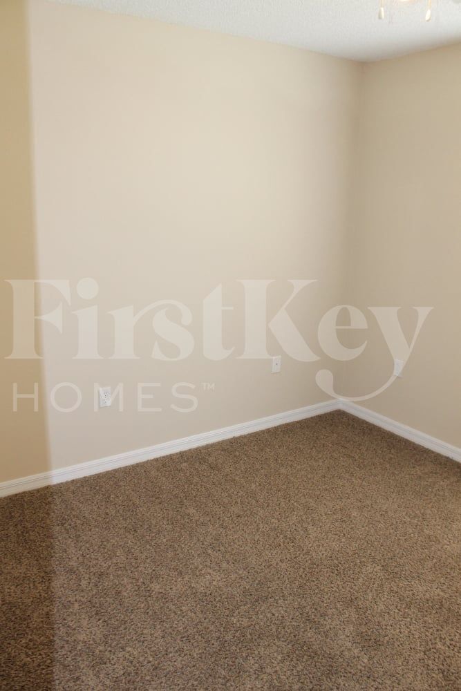 Building Photo - 7395 Edenfield Park Rd