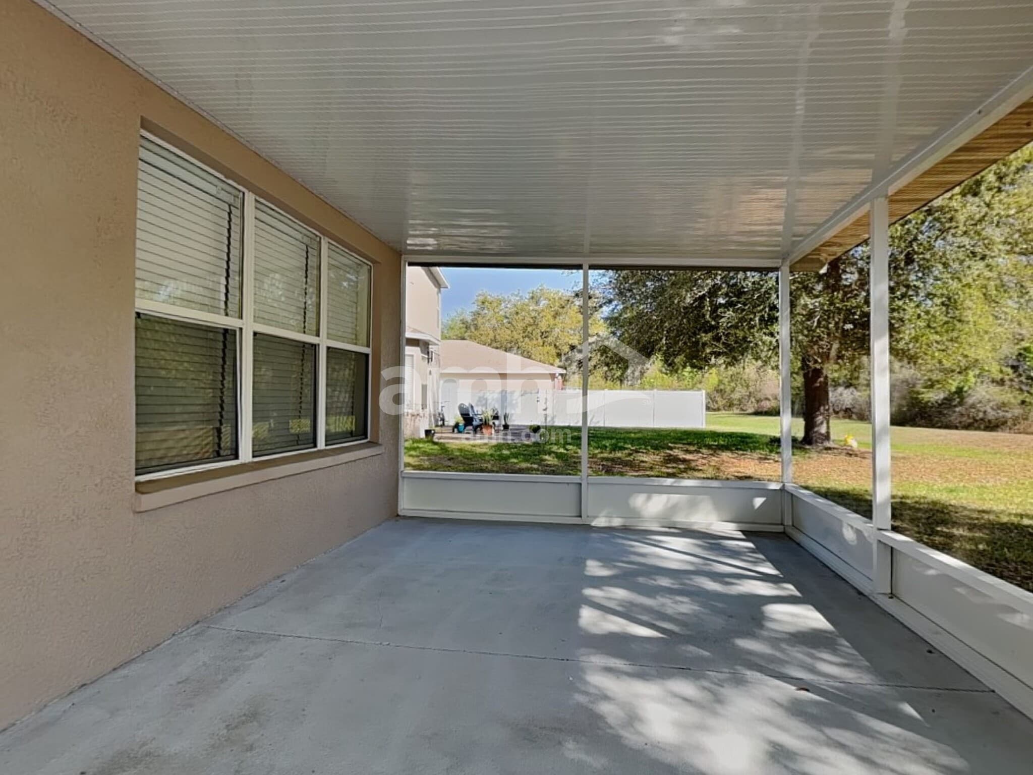 Building Photo - 9848 Edmonton Dr