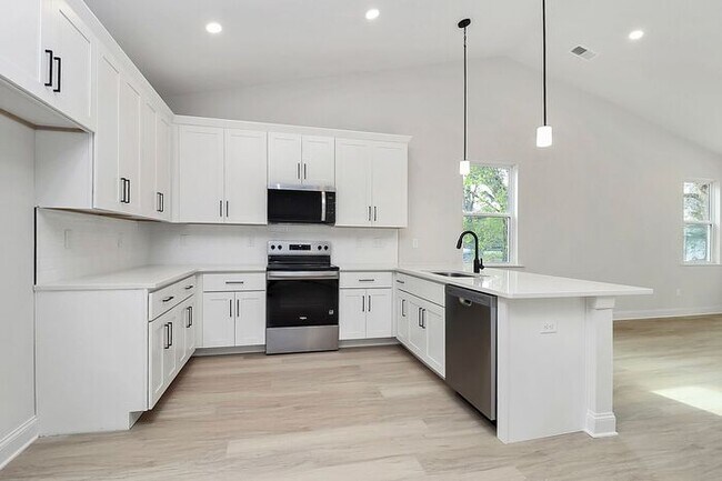 Building Photo - Brand New 4BD/2BA Ranch In Monroe!