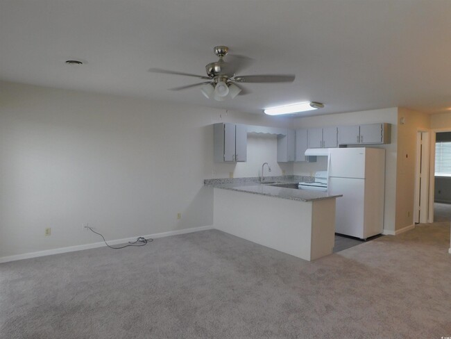 Building Photo - 3700 Golf Colony Ln