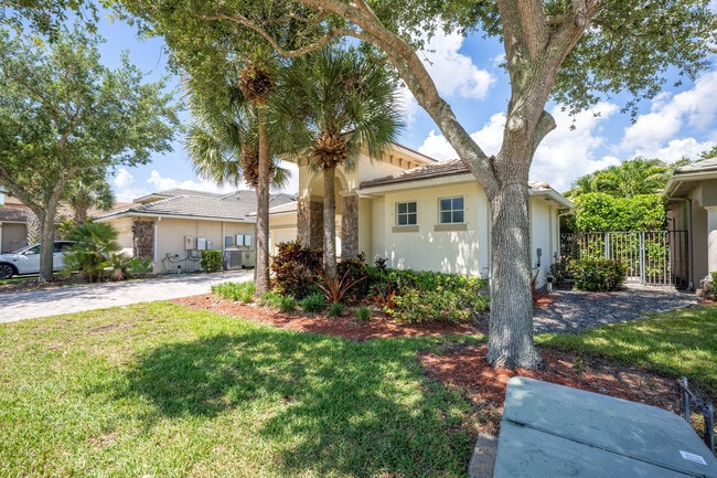 Building Photo - 9357 Osprey Isles Blvd