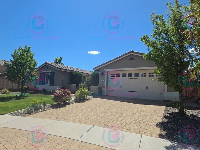 Building Photo - 1767 Fairway Hills Trail