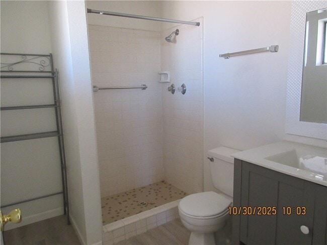 Building Photo - 3546 N Verdugo Rd