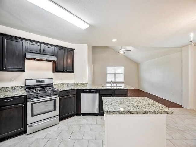 Building Photo - 7238 Basque Country Dr