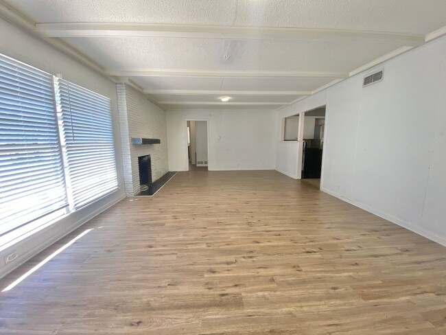 Building Photo - 4 bed near Texas Tech University and Lubbo...