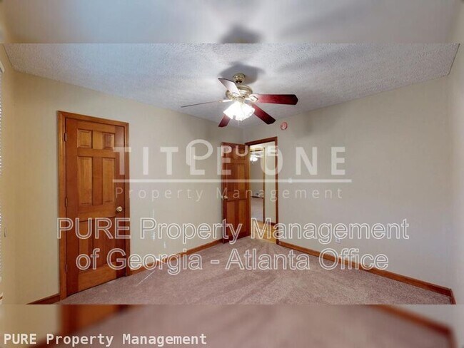 Building Photo - 31 Etowah Ct