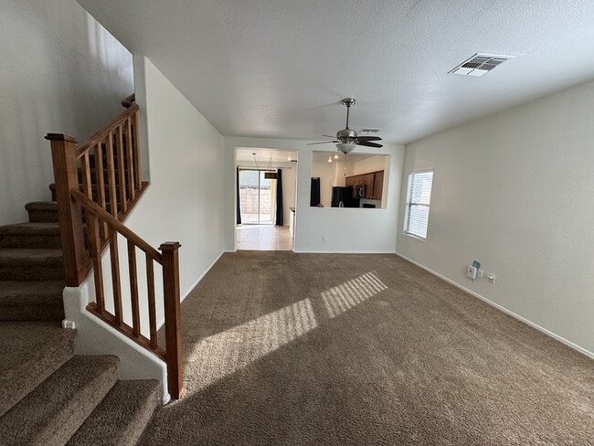 Building Photo - Queen Creek 3br House