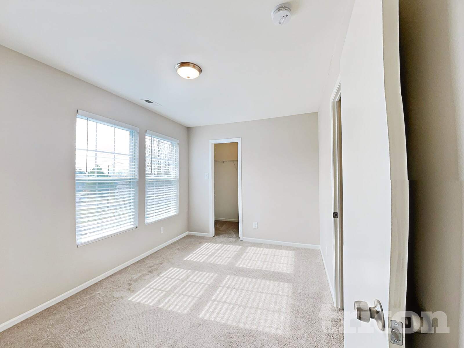 Building Photo - 843 Bitting Hall Cir