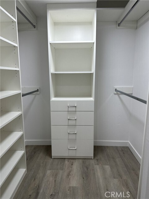 Building Photo - 11438 Moorpark St