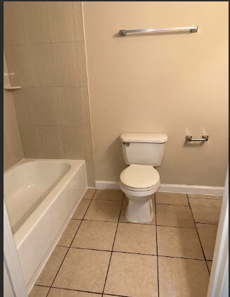 Primary Photo - 5130 SE 29th St