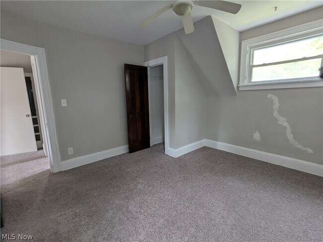 Building Photo - 1151 Quilliams Rd