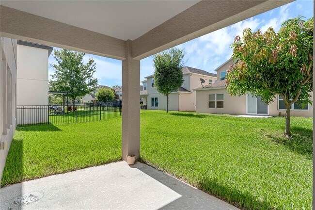 Building Photo - 14141 Waterford Creek Blvd