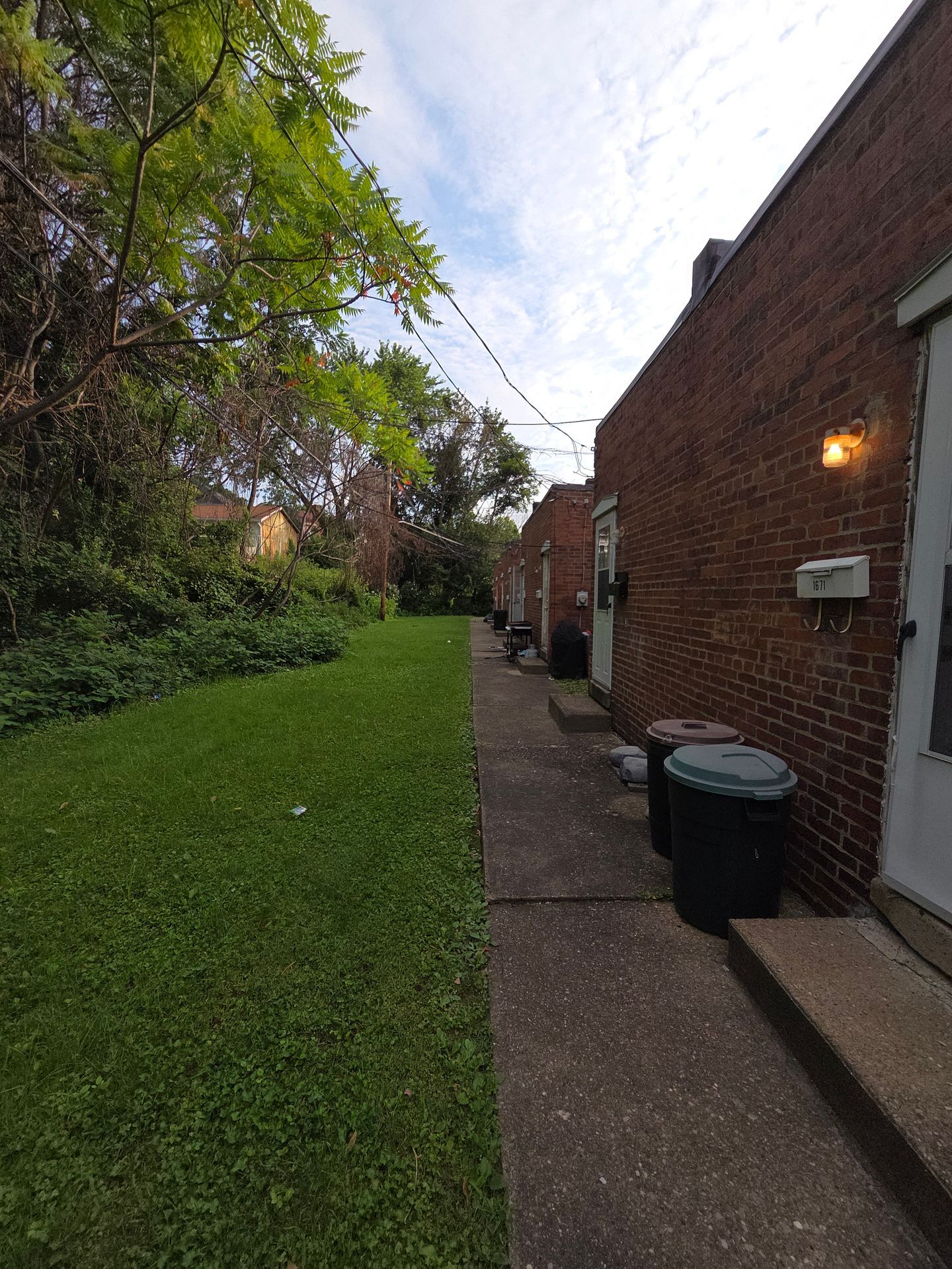 Building Photo - Jancey St Townhomes