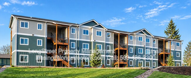 Building Photo - 3655 Pleasant View Dr NE