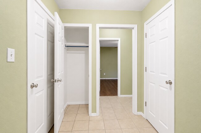 Building Photo - 134 N 49th St