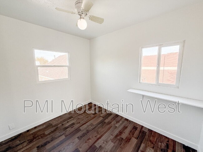 Building Photo - 9068 Main St