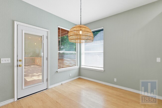 Building Photo - 4011 Travis Country Cir