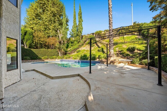 Building Photo - 29719 Quail Run Dr