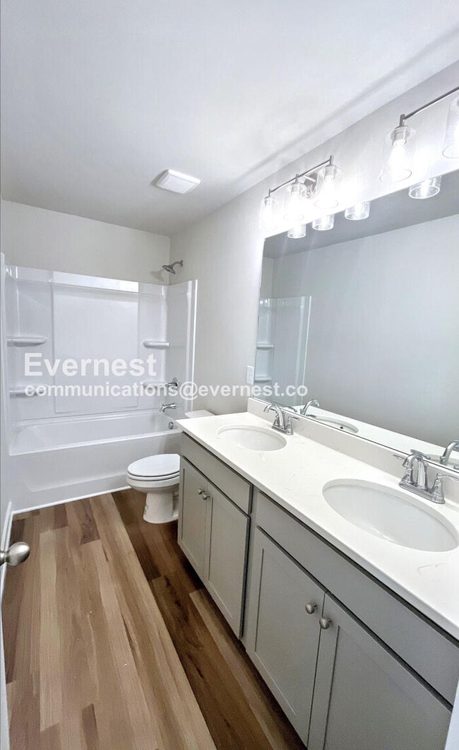 Building Photo - 1435 Firelight Wy