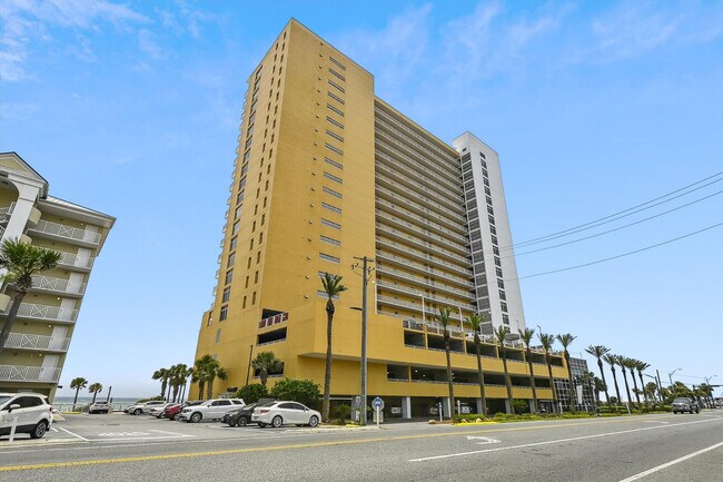 Building Photo - 12011 Front Beach Rd