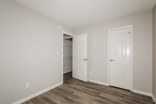 Building Photo - 38 Morningside Ct