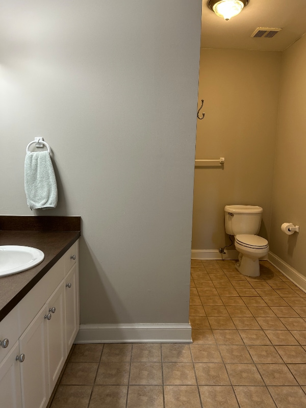 Building Photo - 810 W Princess Anne Rd