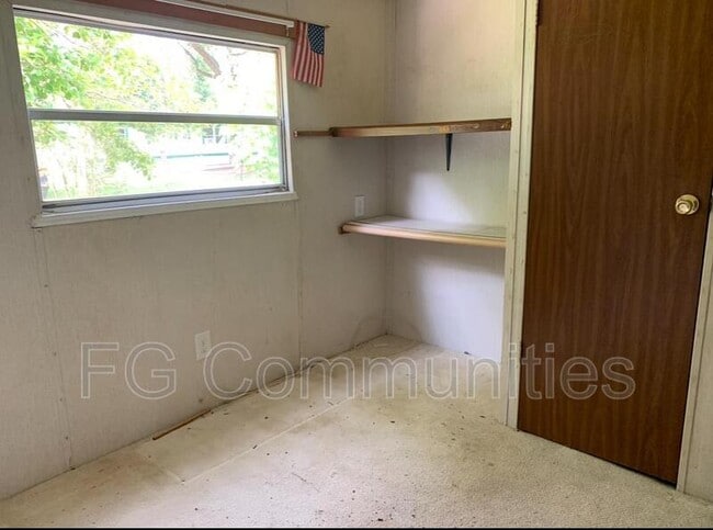 Building Photo - 8947 Salamander Rd