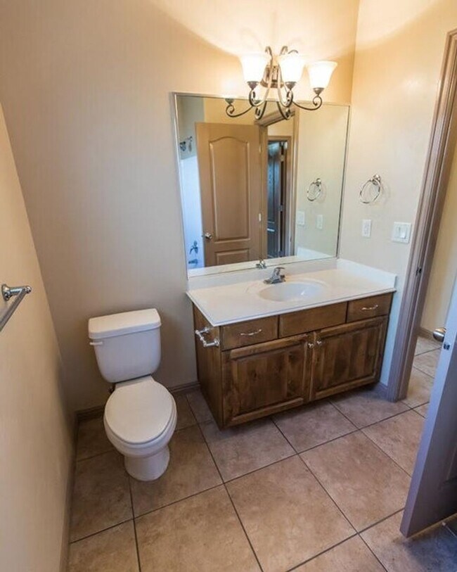 Building Photo - Custom 3 Bedroom Single-Family Home in Pri...