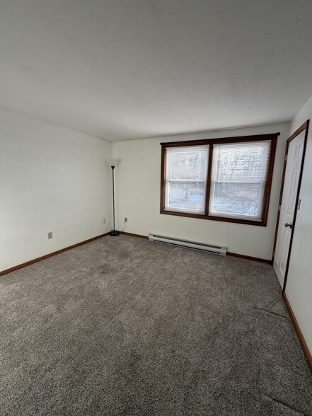 Building Photo - 125 Portland Ave