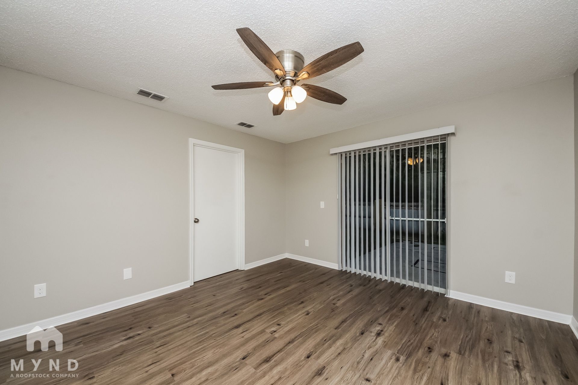 Building Photo - 9783 Lupine Ave