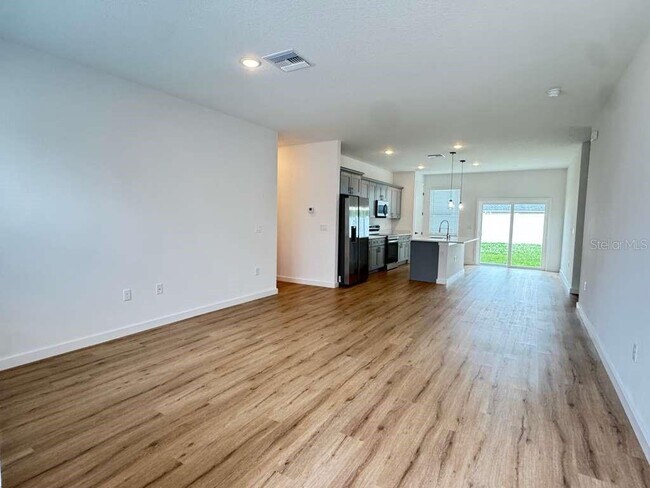 Building Photo - 6807 SW 153rd Pl Rd