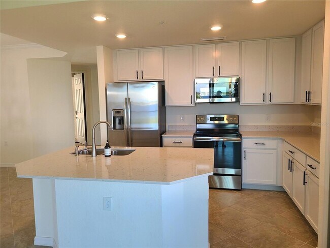 Building Photo - 1010 Tidewater Shores Loop