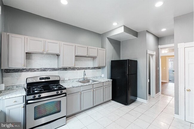 Building Photo - 2646 Edmondson Ave