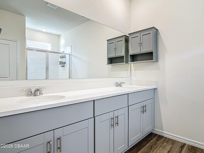 Building Photo - 3354 Arch Ave