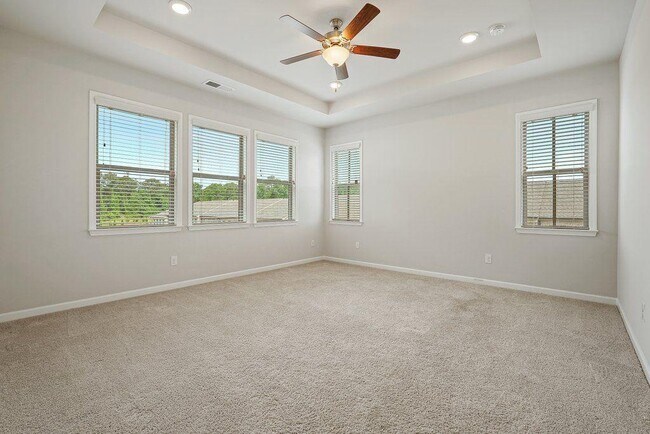 Building Photo - 4240 Hickory Pne Aly