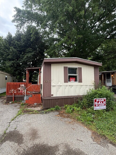 Building Photo - 1425 Wanna Dr