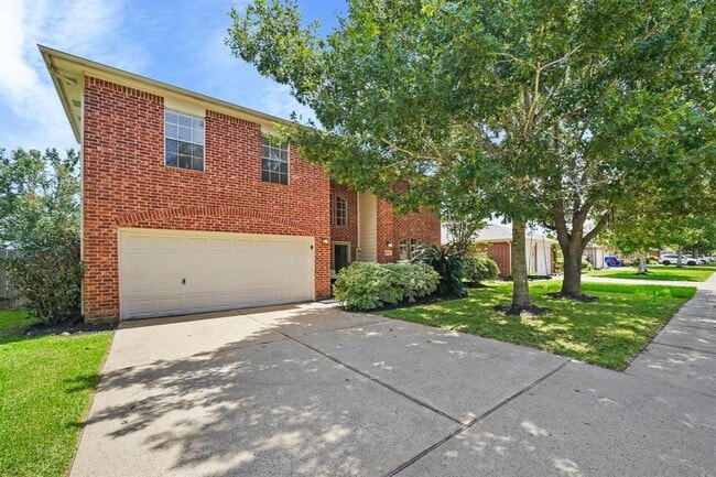 Building Photo - 10008 Dawn Brook Dr