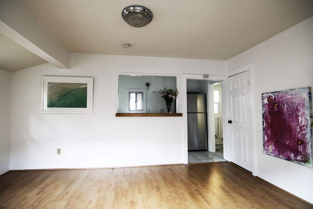 Building Photo - 950 North Hayworth Avenue