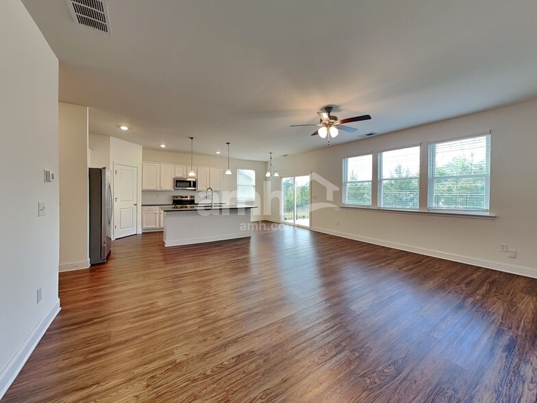 Building Photo - 1159 Ashlyn Ct