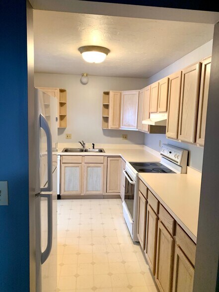 Building Photo - 626 Eichelberger St