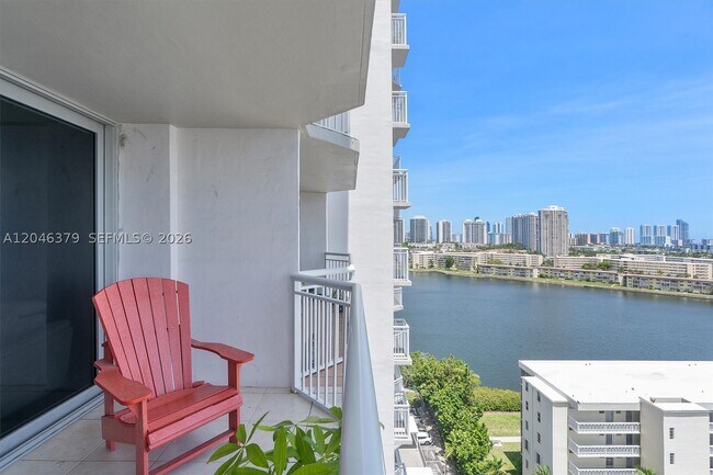 Building Photo - 18031 Biscayne Blvd