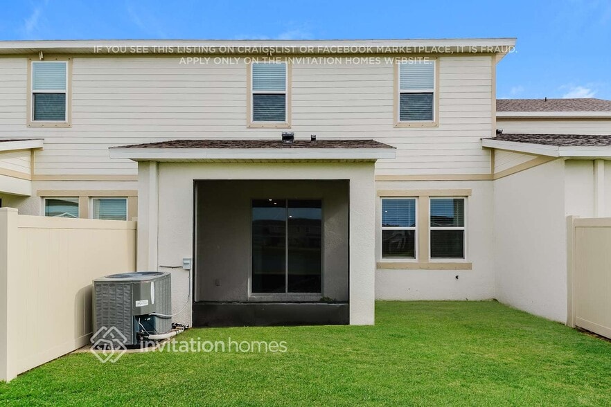 Building Photo - 11540 Woodleaf Dr
