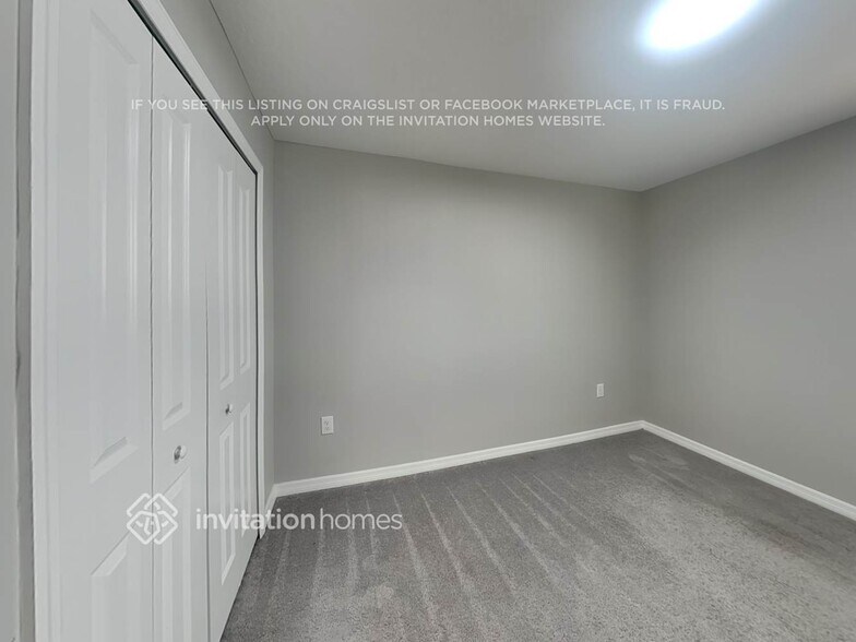 Building Photo - 2250 Jungle Dr