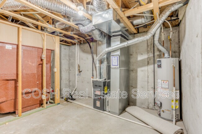 Building Photo - 1008 E Karla Ct