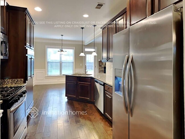 Building Photo - 2463 Barn Horse Ct