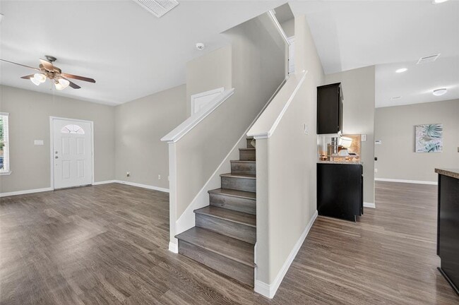 Building Photo - 3843 Briar Water Ct