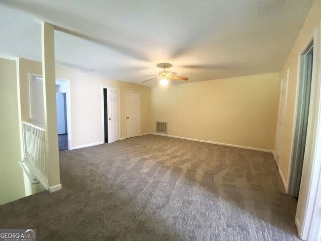 Building Photo - 519 Lake Jordan Blvd W