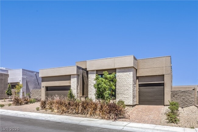 Building Photo - 10864 Agate Clfs Ave
