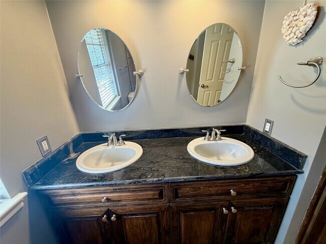 Building Photo - 3214 Explorer Cove