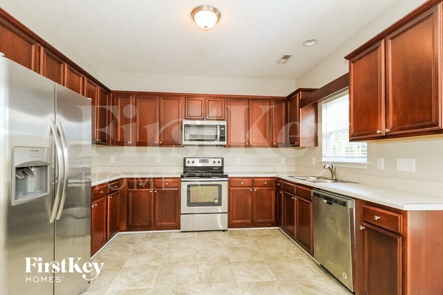 Building Photo - 791 Pecan Ridge Cir